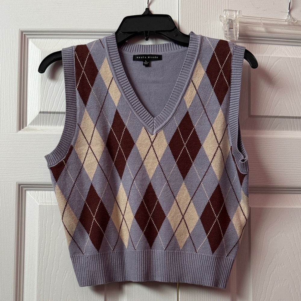 Forever 21 V-Neck Argyle Sweater Vest in Purple and Brown